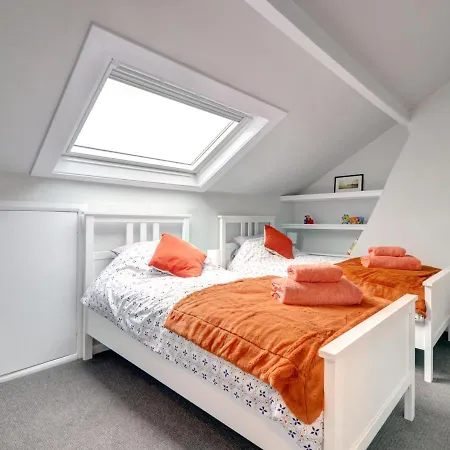 16 Park Terrace Holiday home